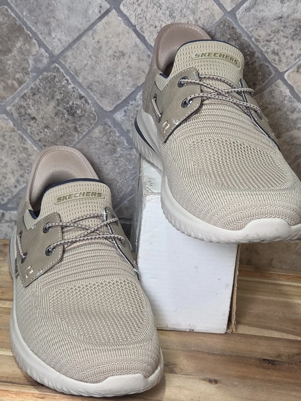Mens Skechers Hands Free Slip-Ins Delson 3.0-Roth Taupe Casual Size 10 M